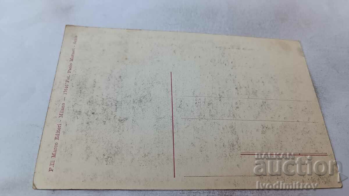 Carte poștală Trieste Castello di Miramare cu preț 1.45 BGN | € 0.74 Carte poștală Trieste Castello di Miramare cu preț 1.45 BGN | € 0.74