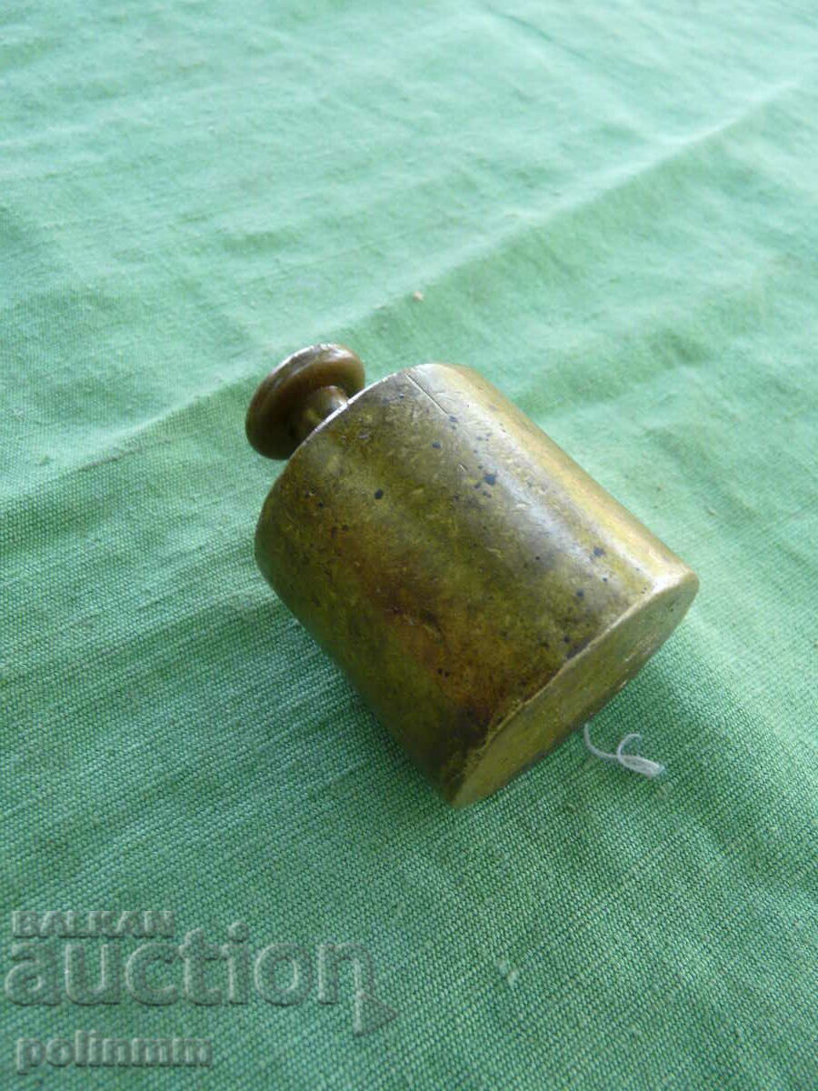 Old bronze scale weight with price 20.00 BGN | € 10.23
