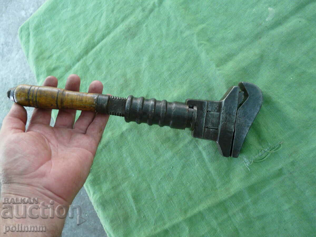 Delivery of Old German rolling key - 67 Delivery of Old German rolling key - 67