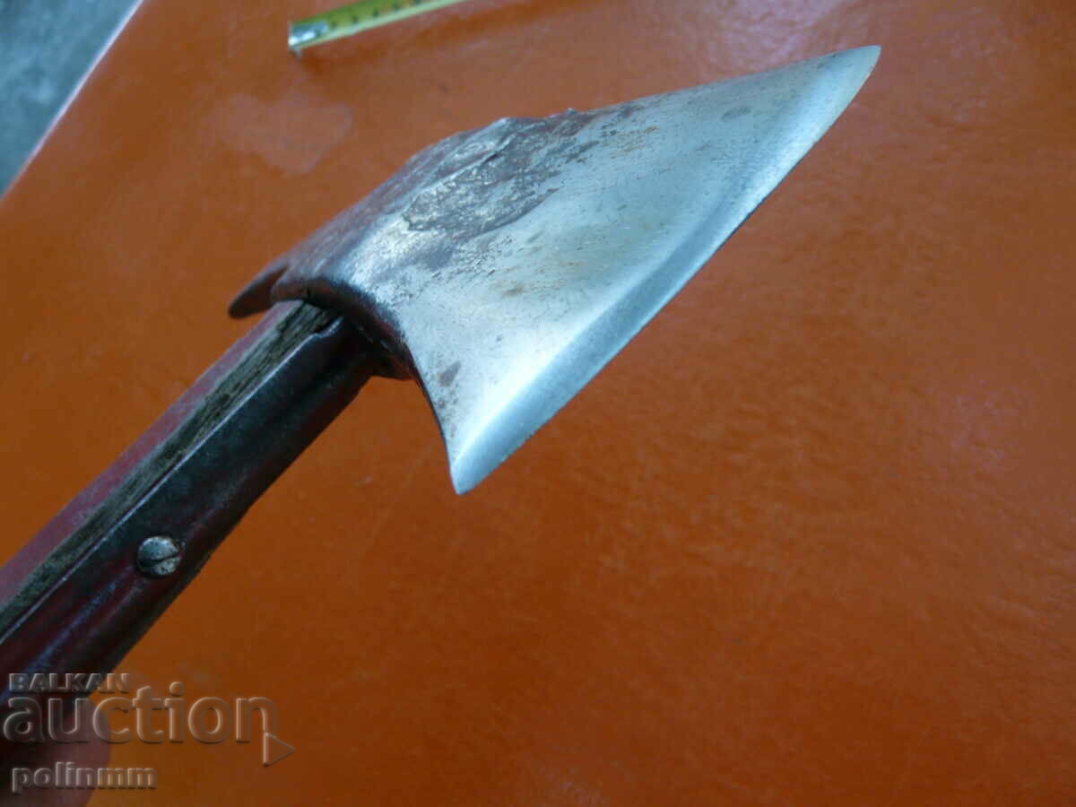 Δημοπρασία Παλιό τεράστιο τσεκούρι του πυροσβέστη - 407