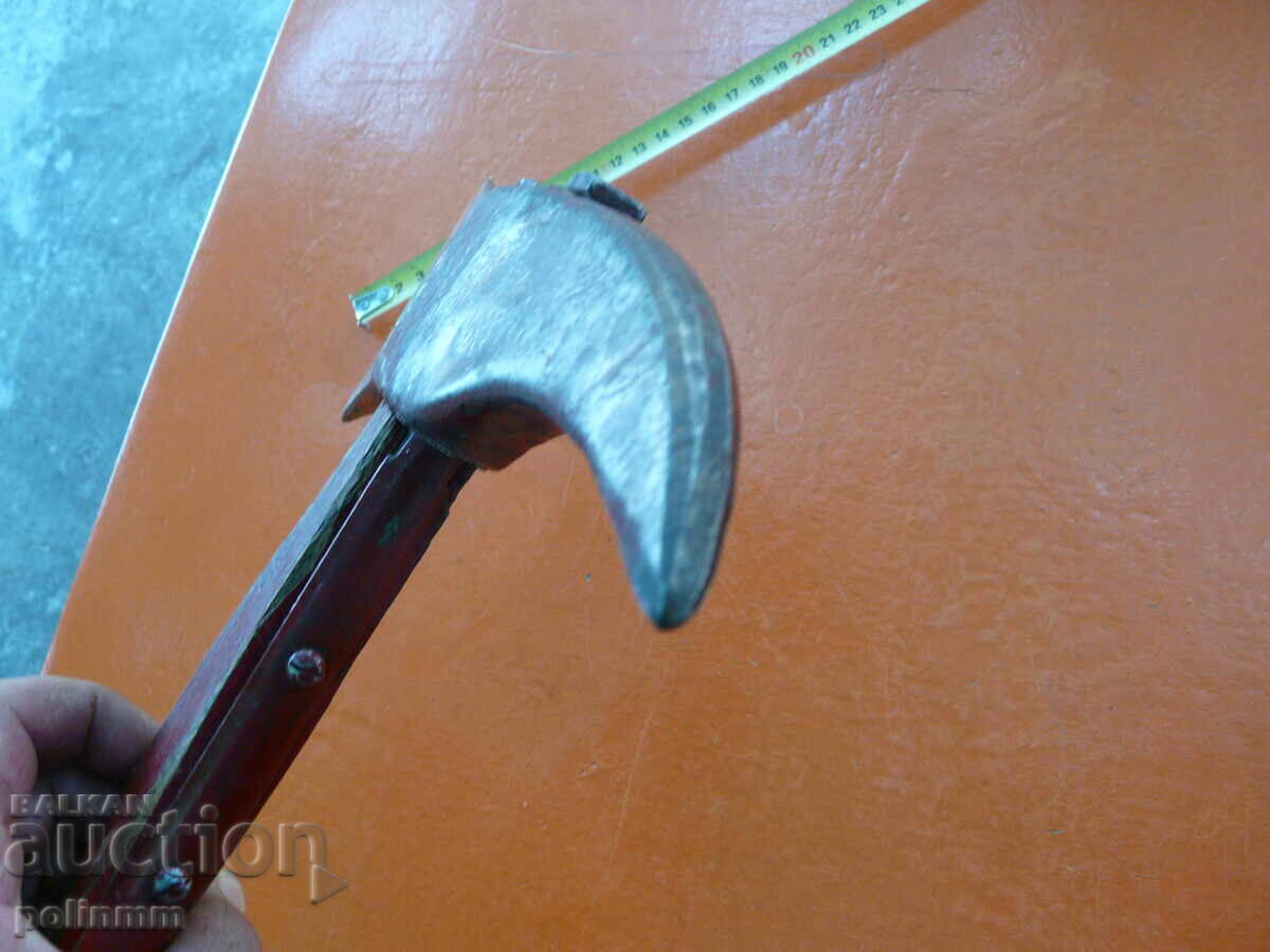 Παράδοση Παλιό τεράστιο τσεκούρι του πυροσβέστη - 407