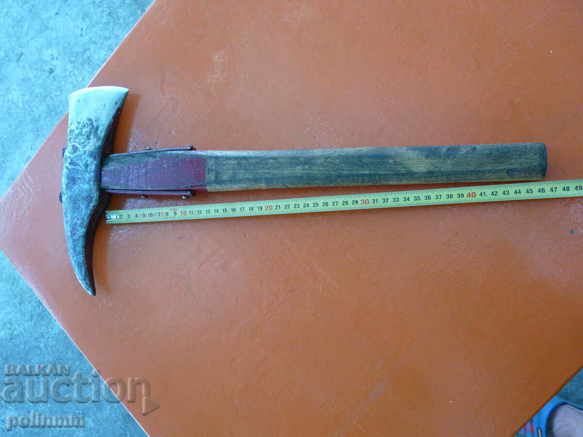 Παλιό τεράστιο τσεκούρι του πυροσβέστη - 407 - 5