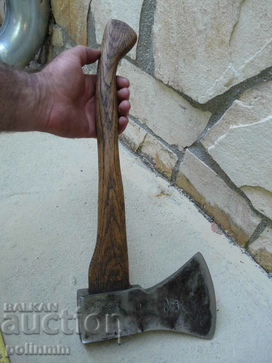 Delivery of Old massive German ax - 409 Delivery of Old massive German ax - 409