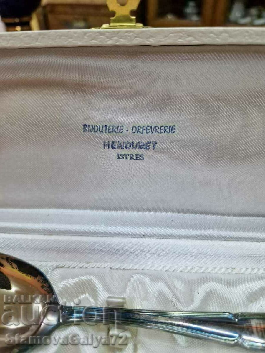 Auction A great antique French Orfevrerie dining set Auction A great antique French Orfevrerie dining set