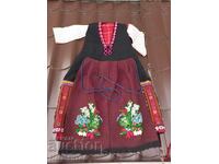 ЖЕНСКА ТРАКИЙСКА НОСИЯ