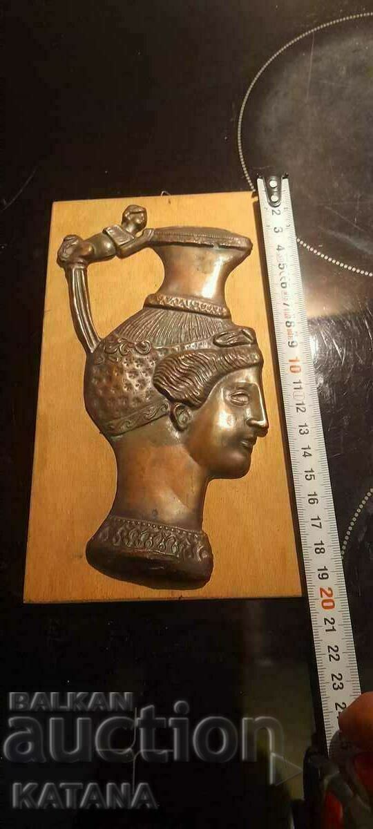Souvenir of copper and wood wall female head rhyton