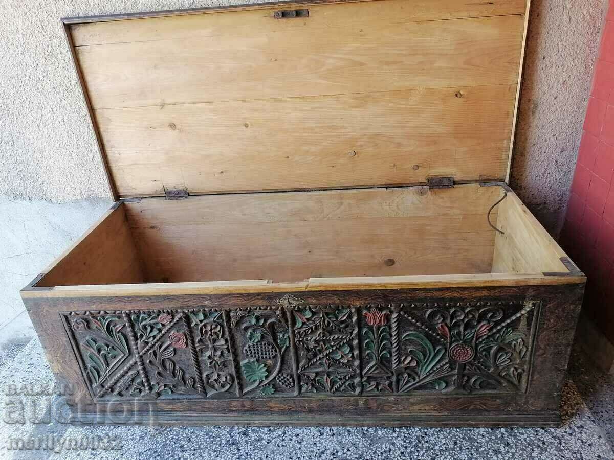 Trevnensky chest, bridal chaise, chest of drawers, 19th century with price 1589.00 BGN | € 812.44 Trevnensky chest, bridal chaise, chest of drawers, 19th century with price 1589.00 BGN | € 812.44