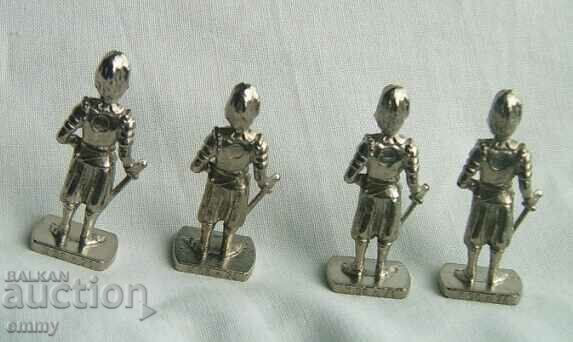 Metal figurines Swiss soldiers figures - 4 pieces with price 10.00 BGN | € 5.11 Metal figurines Swiss soldiers figures - 4 pieces with price 10.00 BGN | € 5.11