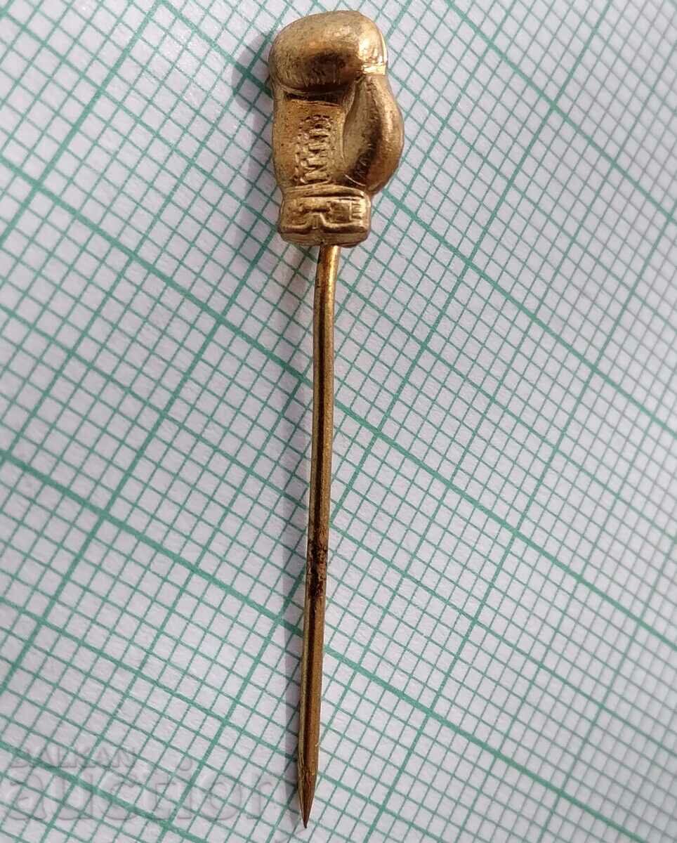 13655 Badge - BBF Bulgarian Boxing Federation with price 3.00 BGN | € 1.53 13655 Badge - BBF Bulgarian Boxing Federation with price 3.00 BGN | € 1.53