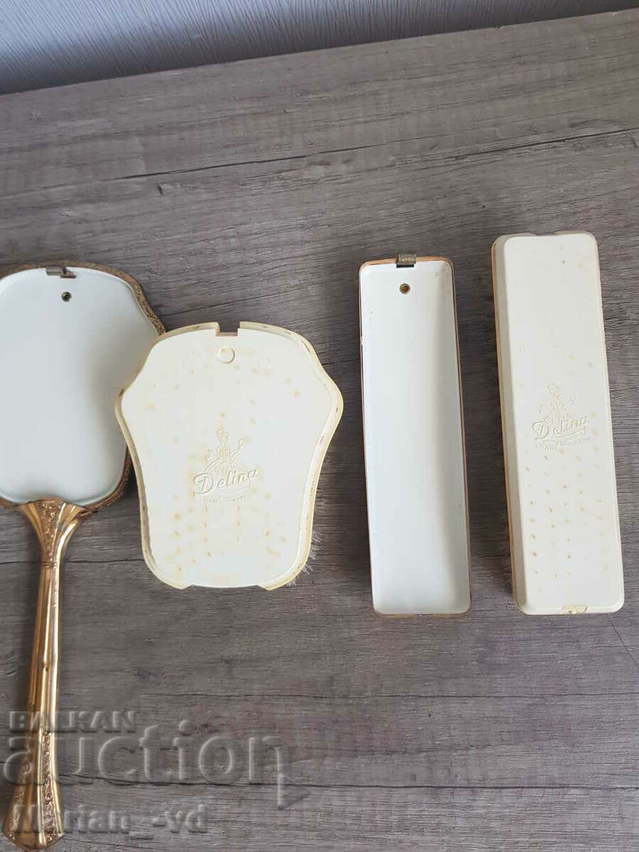 Retro set of women's hair brush and clothes brush - 6 Retro set of women's hair brush and clothes brush - 6