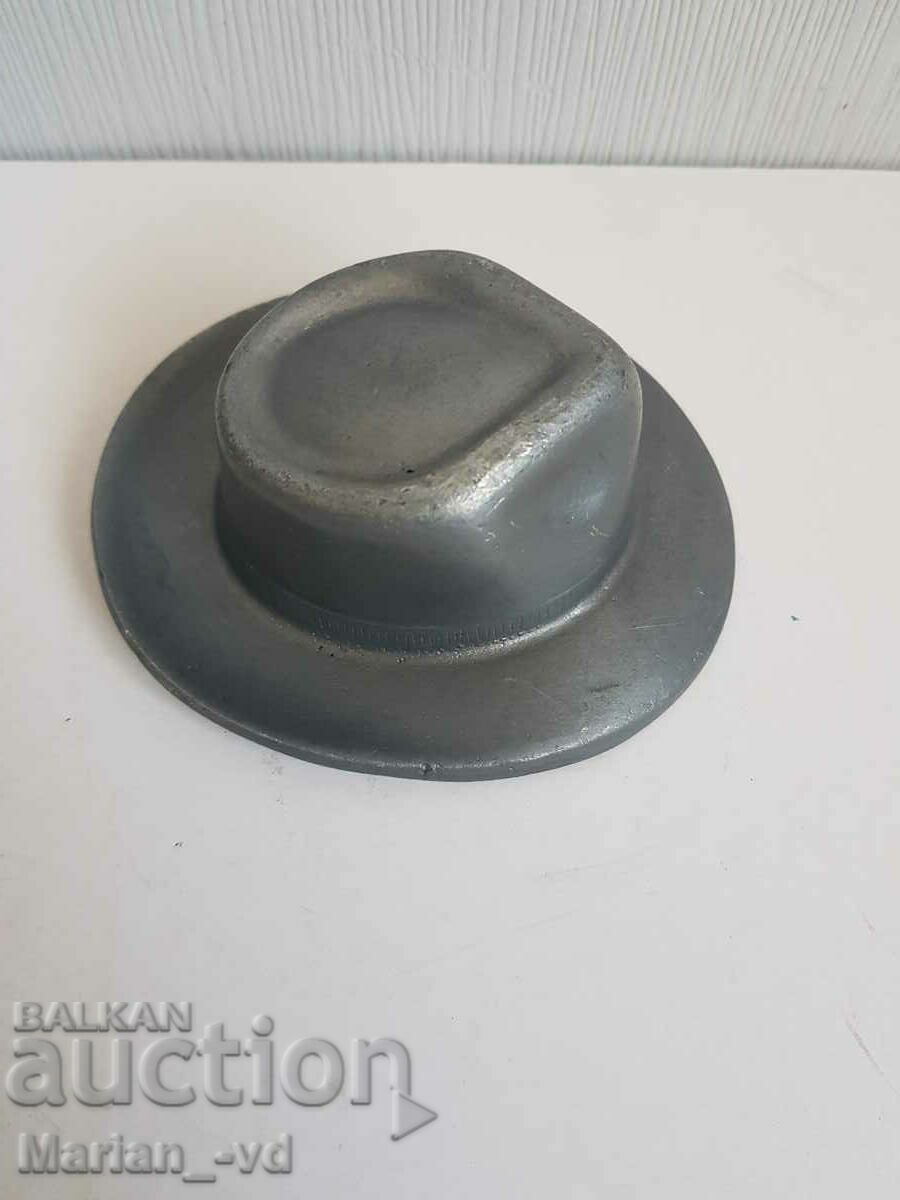 Delivery of Old souvenir metal cowboy hat Delivery of Old souvenir metal cowboy hat