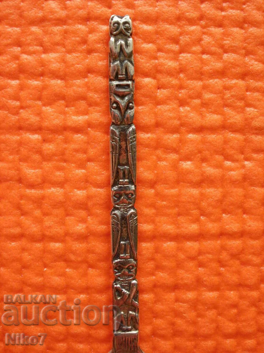 Delivery of Old silver spoon - Canada.