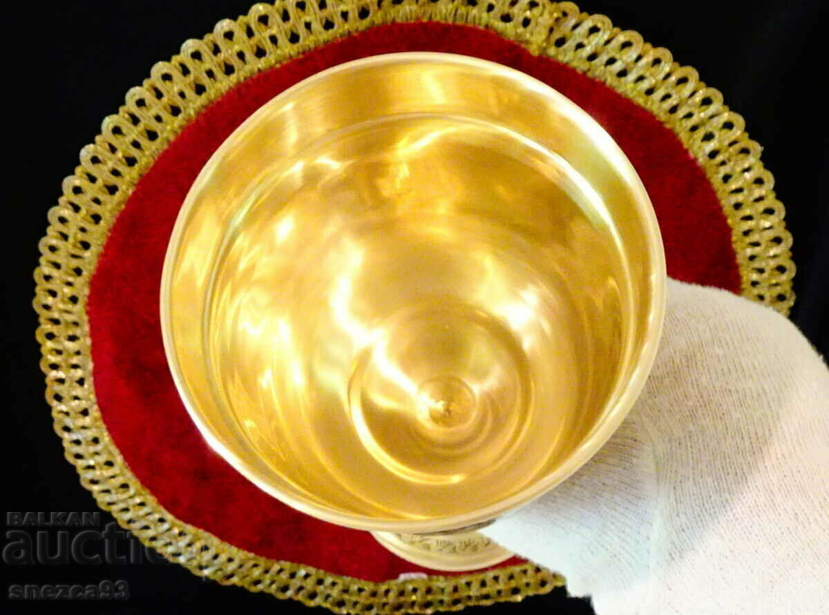 Auction Royal bronze wine goblet, cloisonné enamel Auction Royal bronze wine goblet, cloisonné enamel