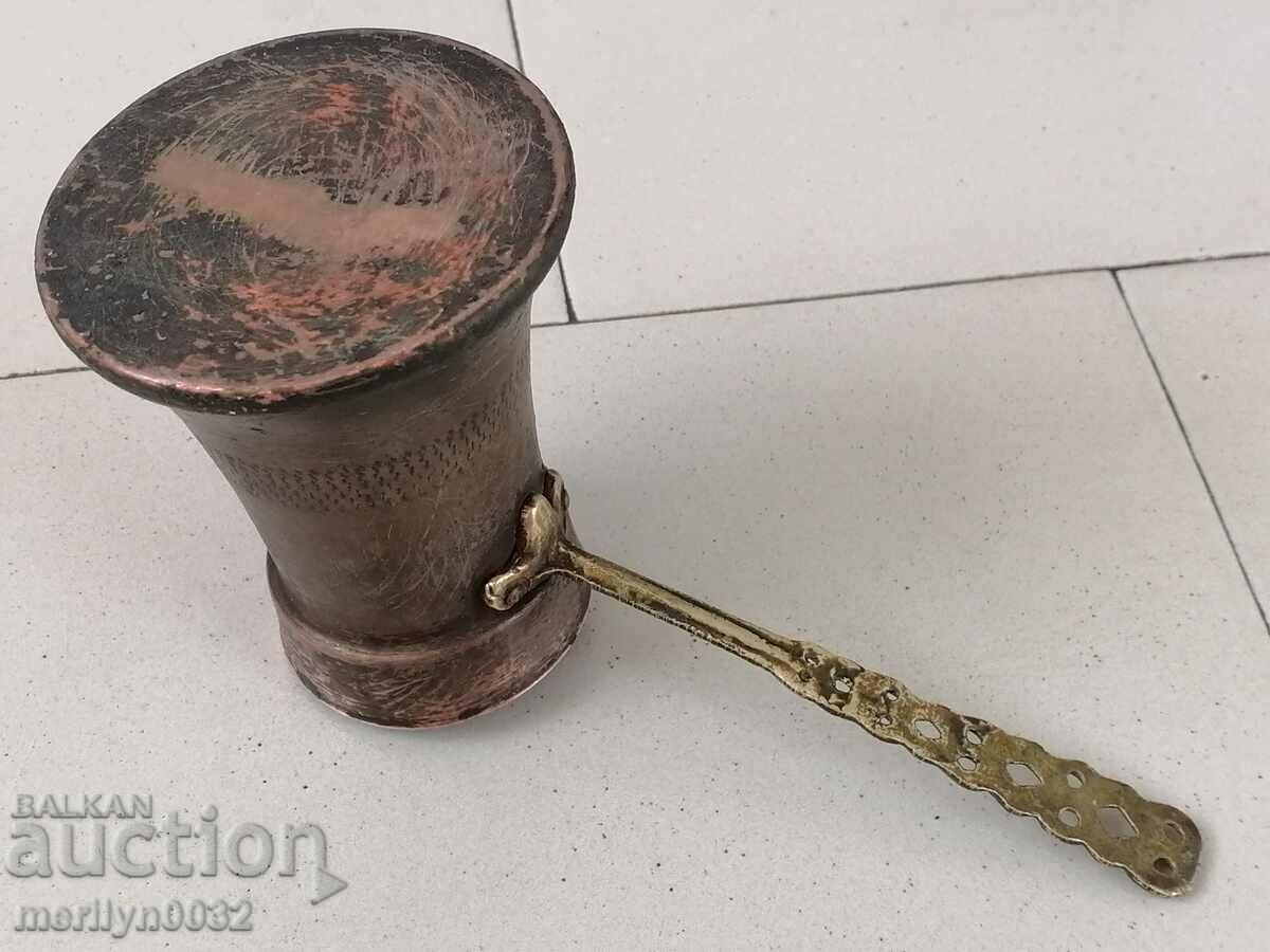 Аукцион Старо медно калайдисано джезве, кафеник, бакър, меден съд Аукцион Старо медно калайдисано джезве, кафеник, бакър, меден съд