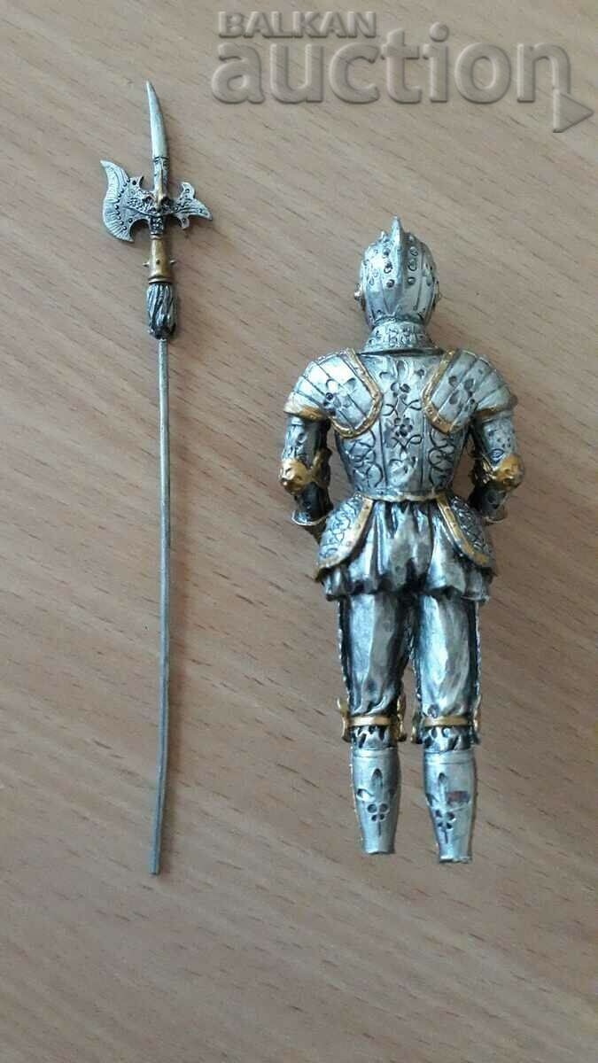 Auction lead knight with halberd Auction lead knight with halberd