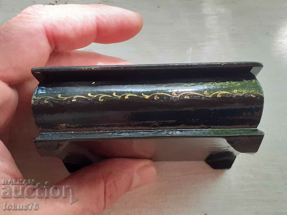 Delivery of Old Russian lacquer box hand painted Delivery of Old Russian lacquer box hand painted