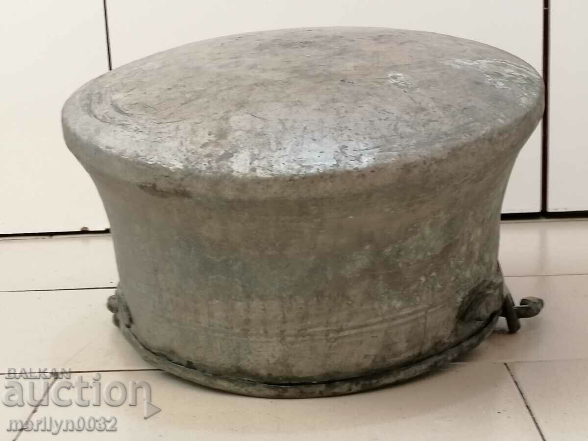 An old copper boiler, a pot, a malt, a baker - 7 An old copper boiler, a pot, a malt, a baker - 7