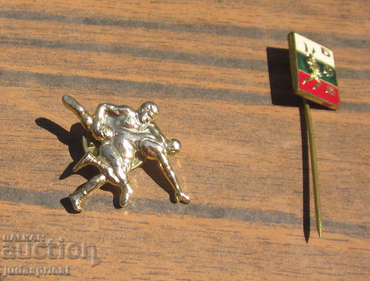 πολλά αθλητικά κονκάρδες σημάδια πάλης με τιμή 25.00 BGN | € 12.78 πολλά αθλητικά κονκάρδες σημάδια πάλης με τιμή 25.00 BGN | € 12.78