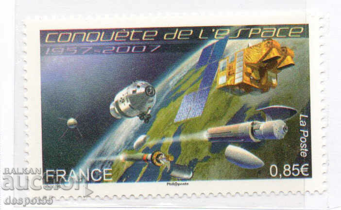 2007. Franţa. 50 de ani de la călătoria în spațiu.