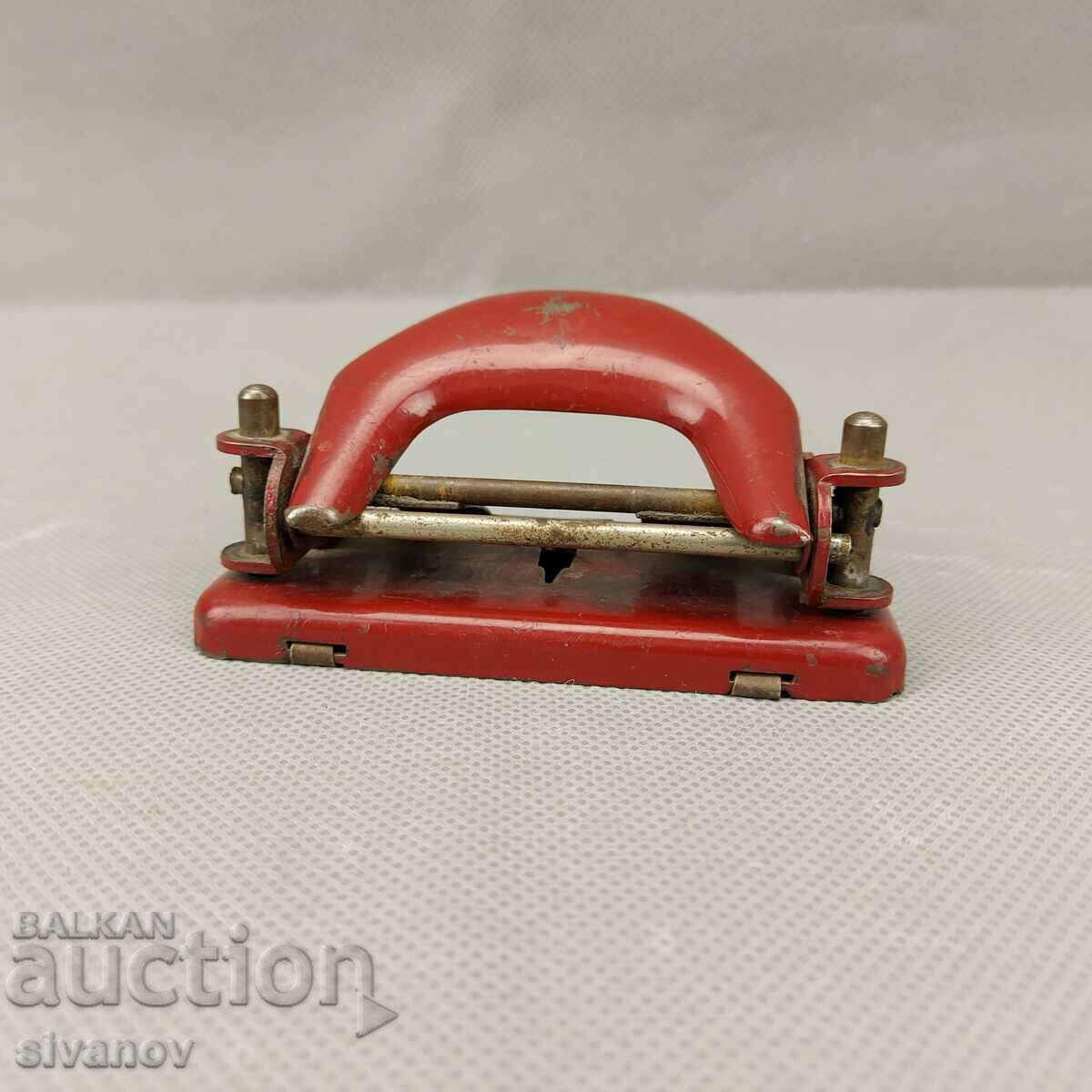 Old metal paper punch #0385