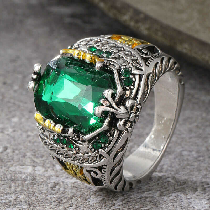 Ring with green zircon, silver-plated