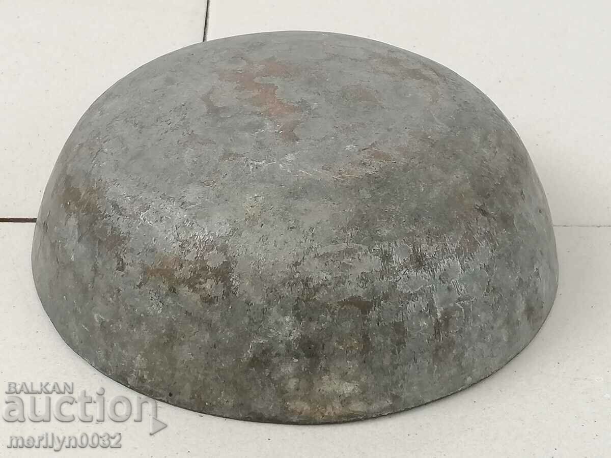 Auction Old forged bakuren tas bakar, copper vessel Auction Old forged bakuren tas bakar, copper vessel