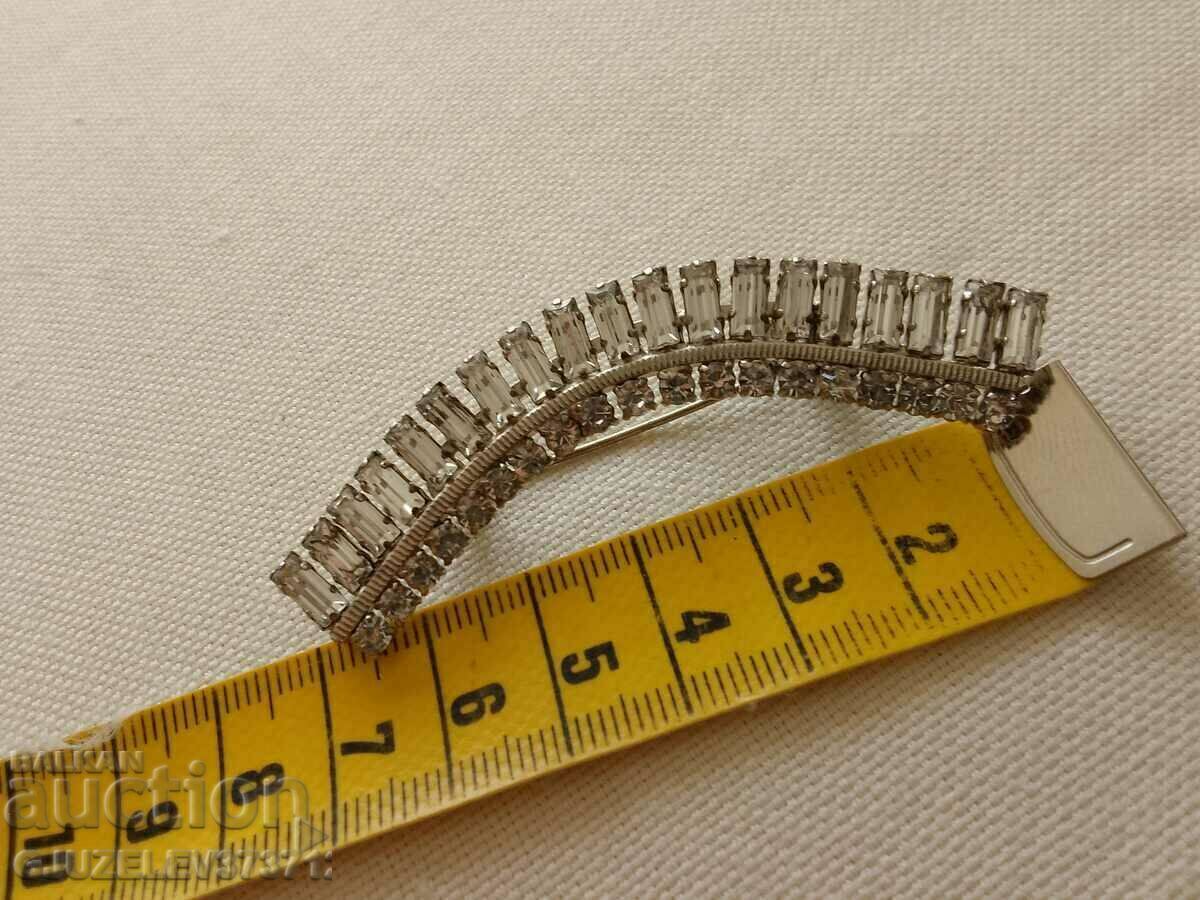 Art Deco style brooch with price 30.00 BGN | € 15.34 Art Deco style brooch with price 30.00 BGN | € 15.34