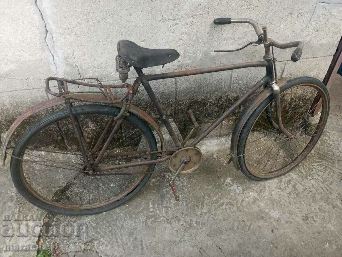 Old retro bike Diamond