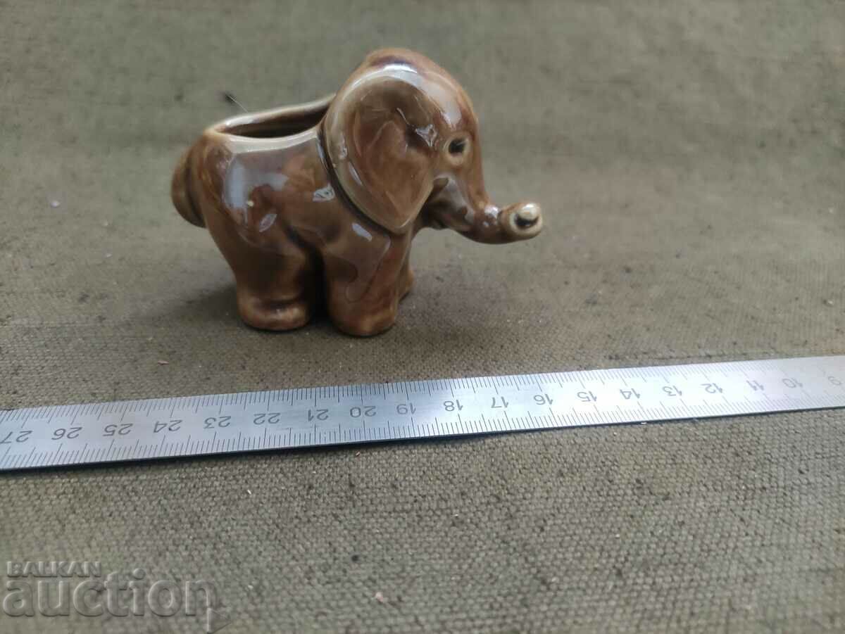 elephant figurine - 5