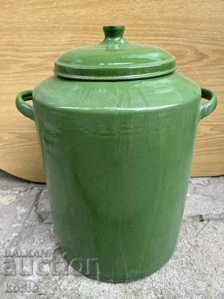 Ένα μεγάλο παλιό εμαγιέ γλαστράκι Ένα μεγάλο παλιό εμαγιέ γλαστράκι