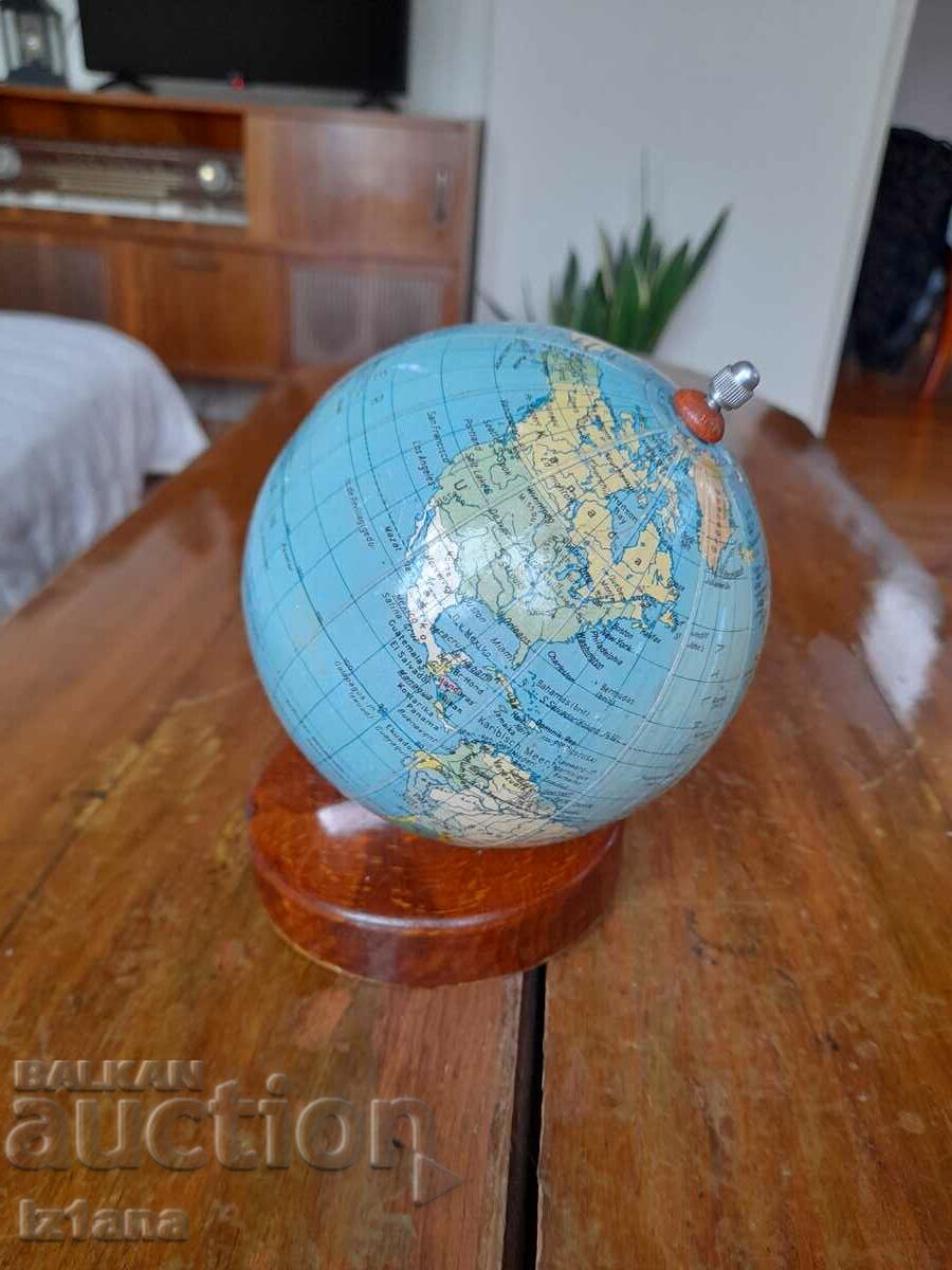 Licitație Globul vechi Licitație Globul vechi