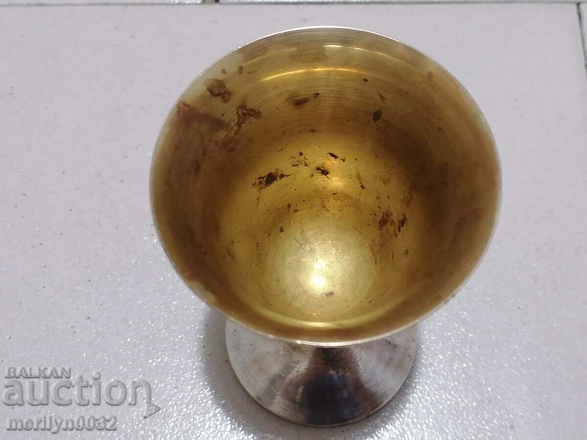 Livrarea Cupa din alama placata cu argint Livrarea Cupa din alama placata cu argint