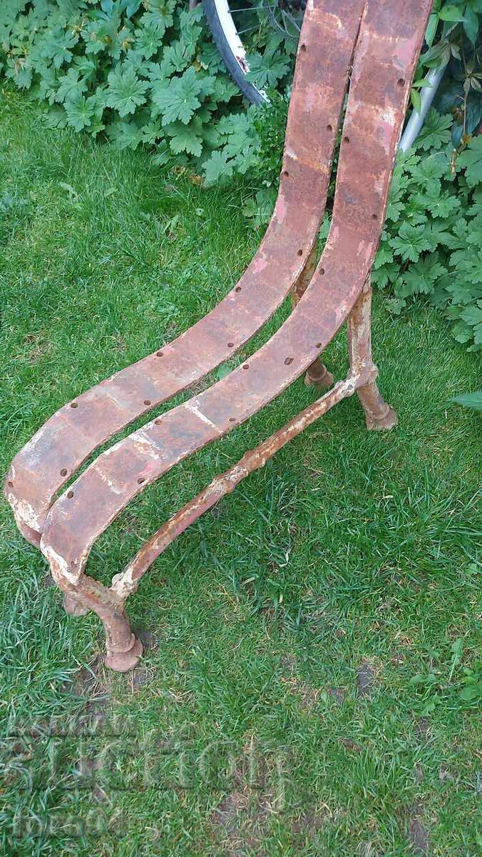 BENCH - CAST IRON - KINGDOM OF BULGARIA - 35 kg. with price 155.00 BGN | € 79.25