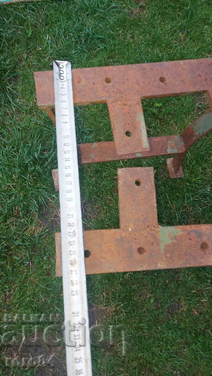Livrarea BANCĂ - PICIOARE - 12 kg.
