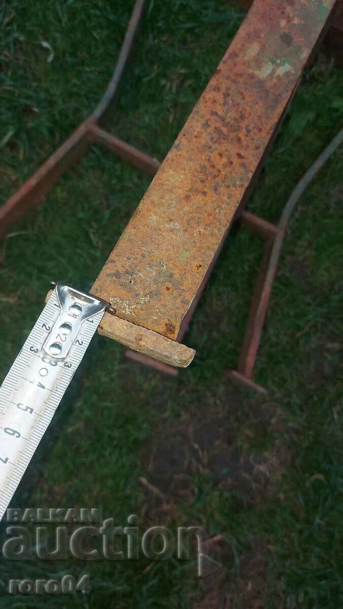BANCĂ - PICIOARE - 12 kg. - 6