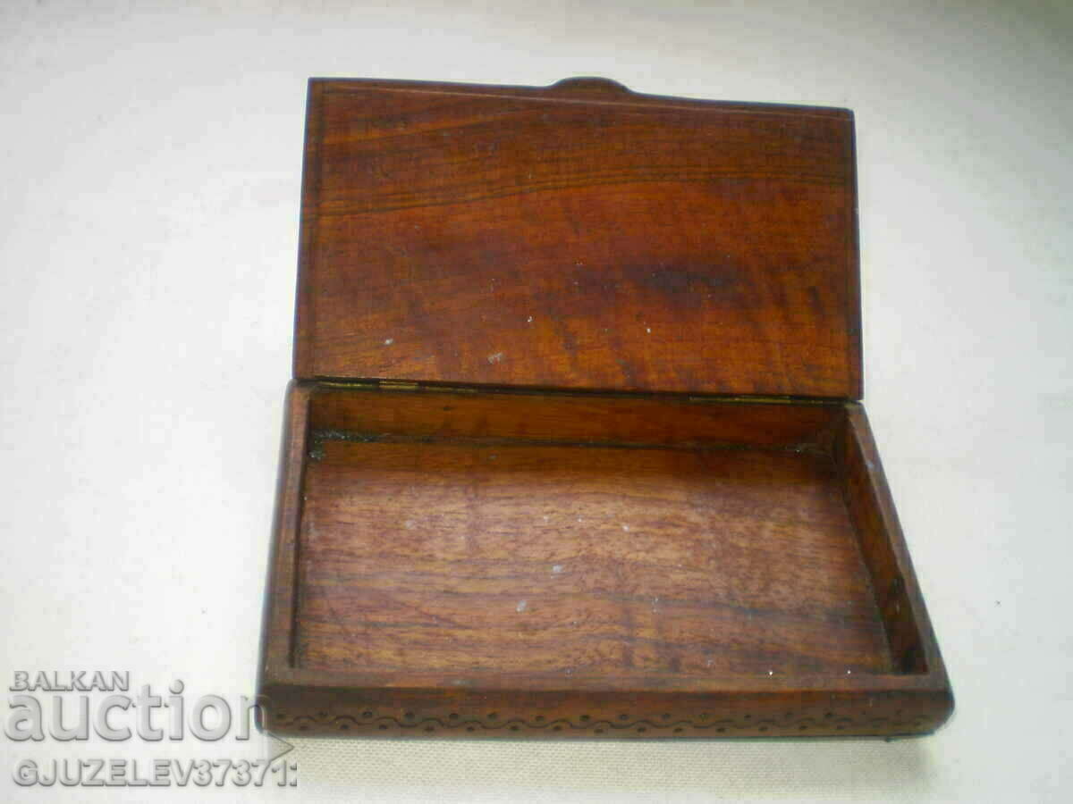 Παλιό κουτί χειροποίητο με ξυλόγλυπτο - 5 Παλιό κουτί χειροποίητο με ξυλόγλυπτο - 5