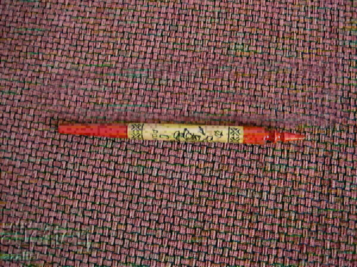 Delivery of Wooden spoons and pen