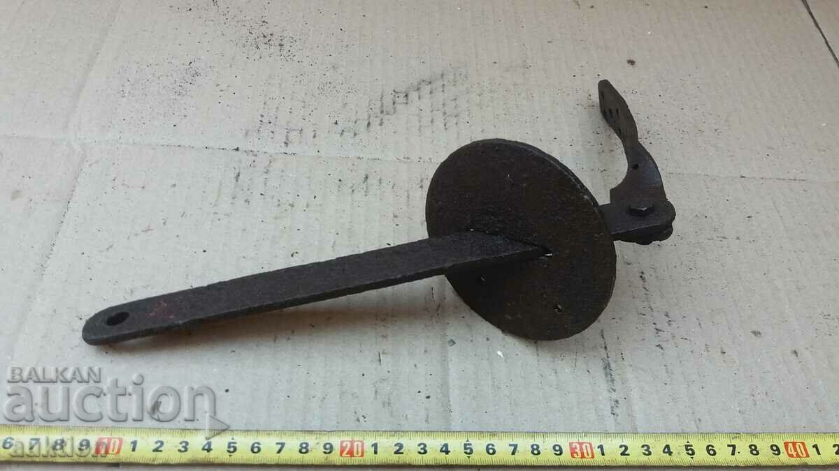 Auction FORGED LOCK FOR GATE, DOOR Auction FORGED LOCK FOR GATE, DOOR
