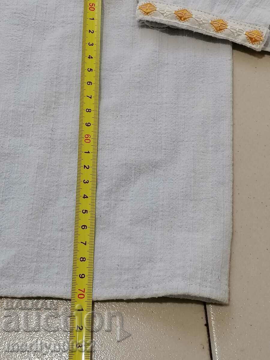 Delivery of Old men's kenara shirt hand-woven embroidered costume Delivery of Old men's kenara shirt hand-woven embroidered costume