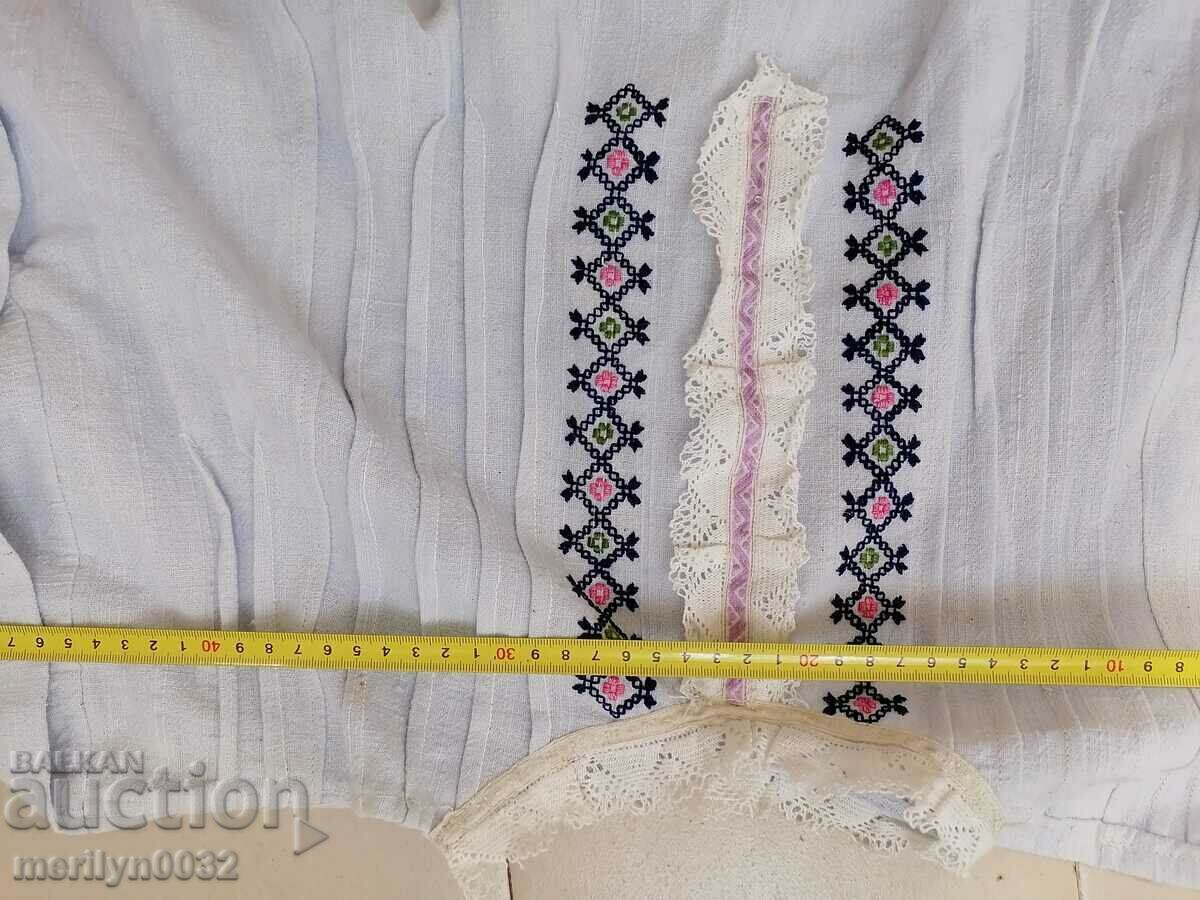 Old women's shirt with hand embroidery of chaise, costume, sukman - 5 Old women's shirt with hand embroidery of chaise, costume, sukman - 5