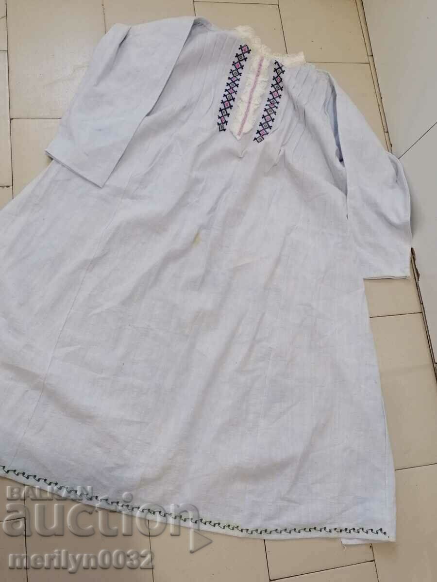 Стара женска риза с ръчна бродерия  от  чеиз, носия, сукман