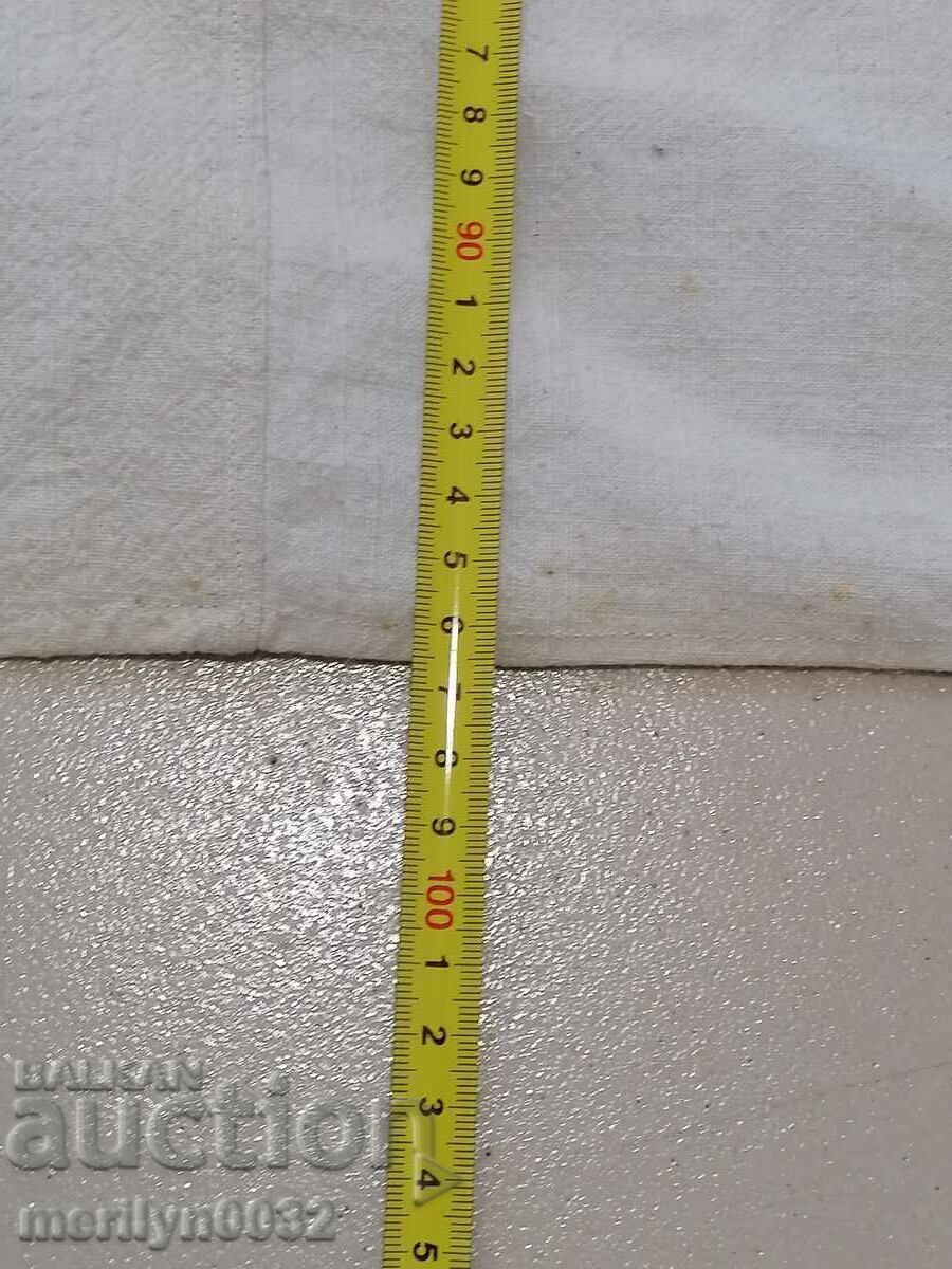 Delivery of Old women's shirt with hand embroidery of chaise, costume, sukman Delivery of Old women's shirt with hand embroidery of chaise, costume, sukman