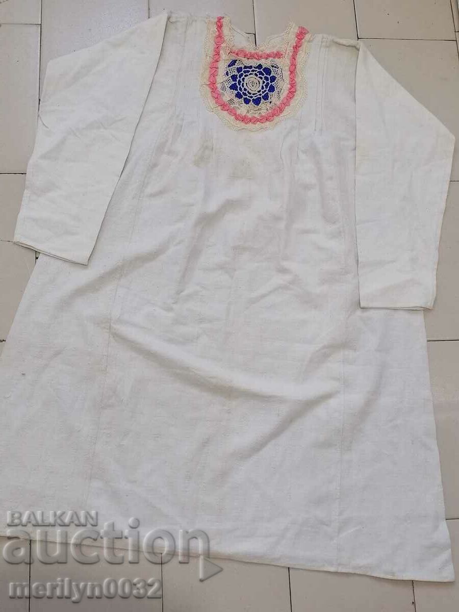 Old women's shirt with hand embroidery of chaise, costume, sukman Old women's shirt with hand embroidery of chaise, costume, sukman