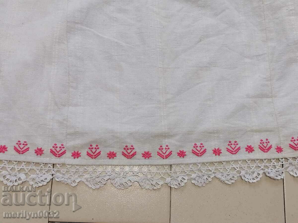 Стара женска риза с ръчна бродерия дантела чеиз носия сукман - 7 Стара женска риза с ръчна бродерия дантела чеиз носия сукман - 7