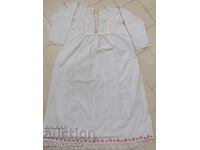 Old women's shirt with hand embroidery lace chaise costume sukman
