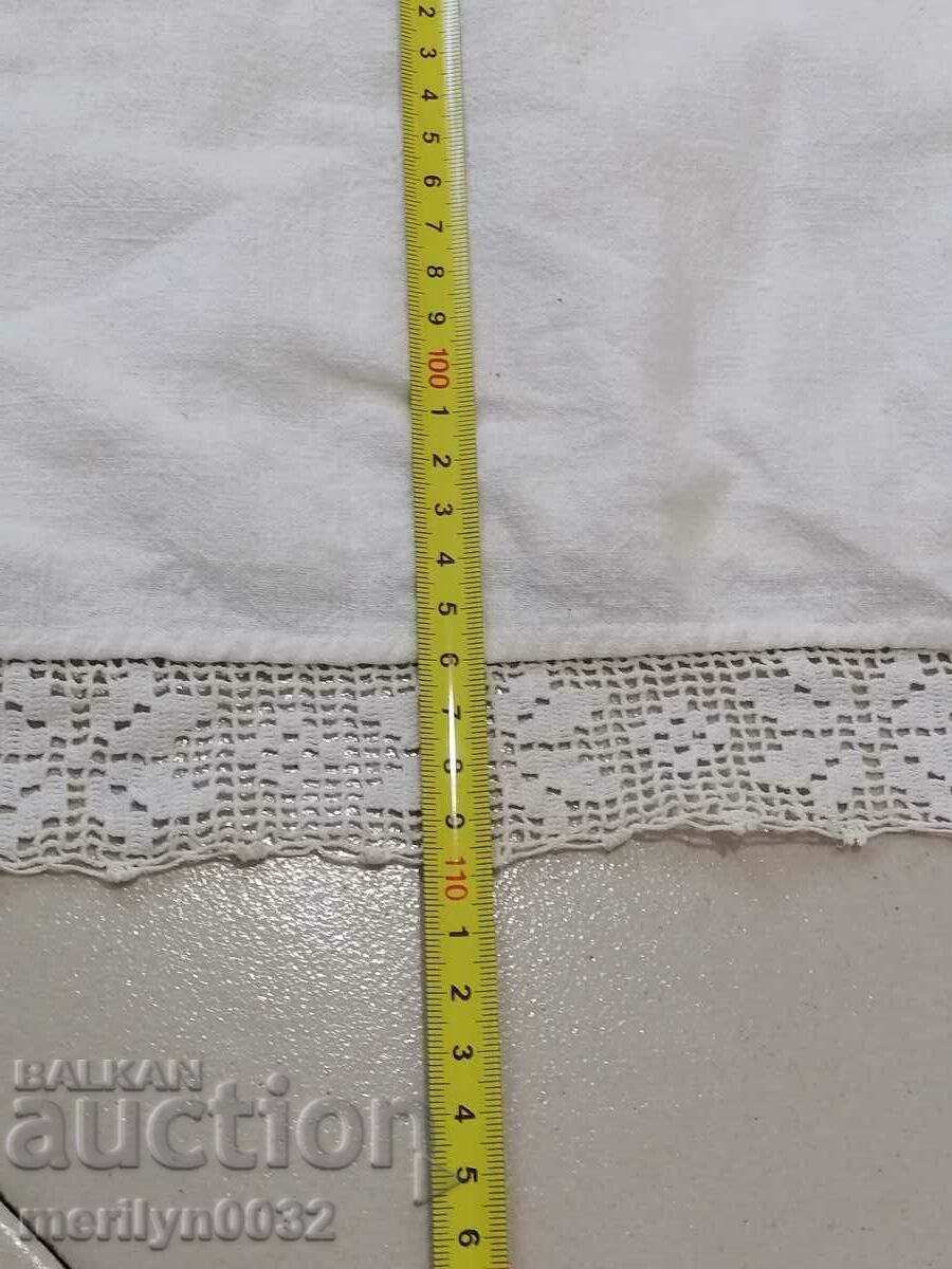 Доставка на Стара женска риза с ръчна бродерия дантела чеиз носия сукман Доставка на Стара женска риза с ръчна бродерия дантела чеиз носия сукман