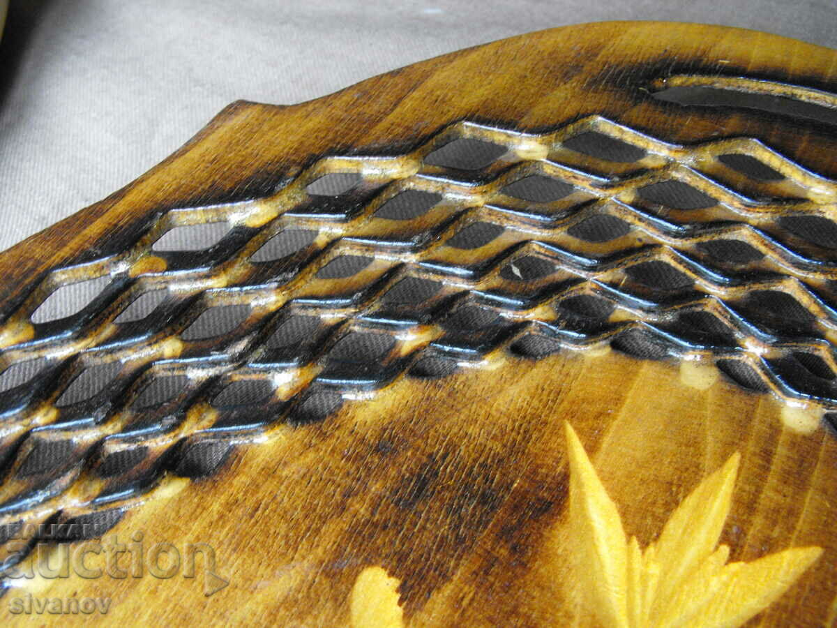 Delivery of Interesting wooden paneer tray #0639 Delivery of Interesting wooden paneer tray #0639