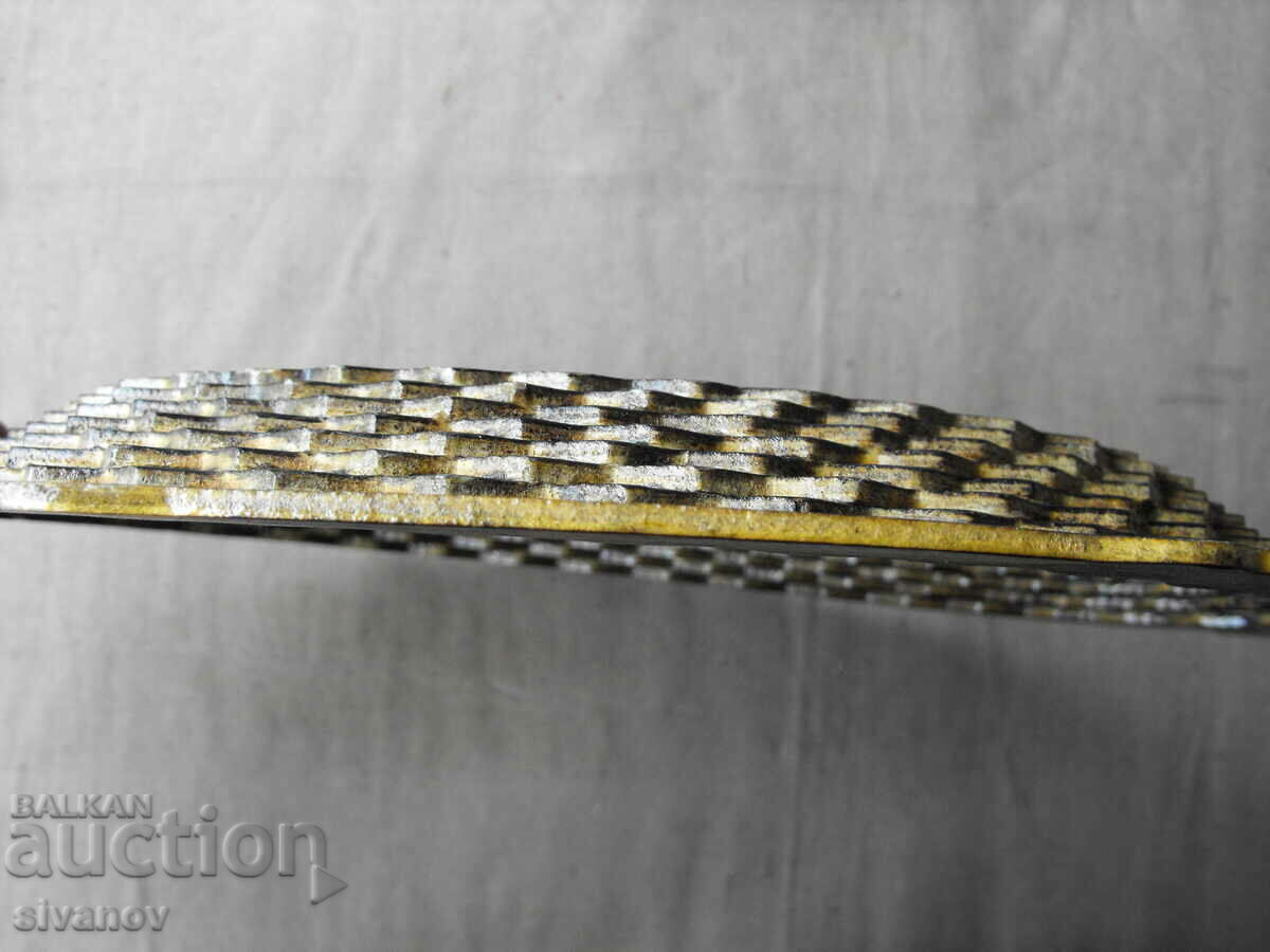 Delivery of Interesting wooden paneer tray #0641