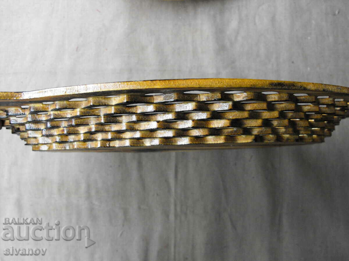 Delivery of Interesting wooden paneer tray #0643 Delivery of Interesting wooden paneer tray #0643