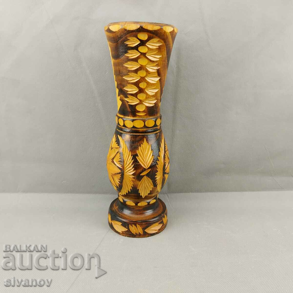 Interesting wooden vase carving #0647 with price 19.99 BGN | € 10.22 Interesting wooden vase carving #0647 with price 19.99 BGN | € 10.22